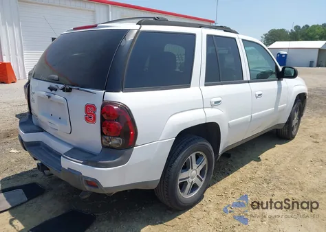 2005 Chevrolet Trailblazer Lt из США, поврежденный, VIN 1GNDT13S052293252